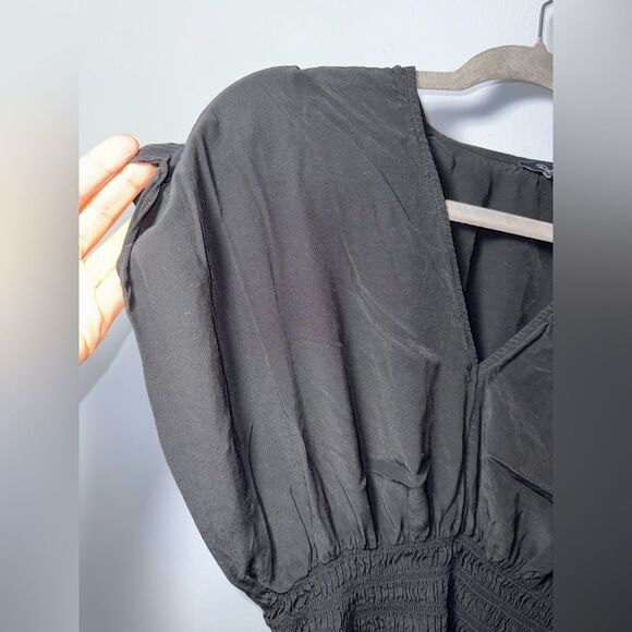 Rails Siera Black Cinching Waist Silky Mini Dress Size Medium EUC - Picture 3 of 8